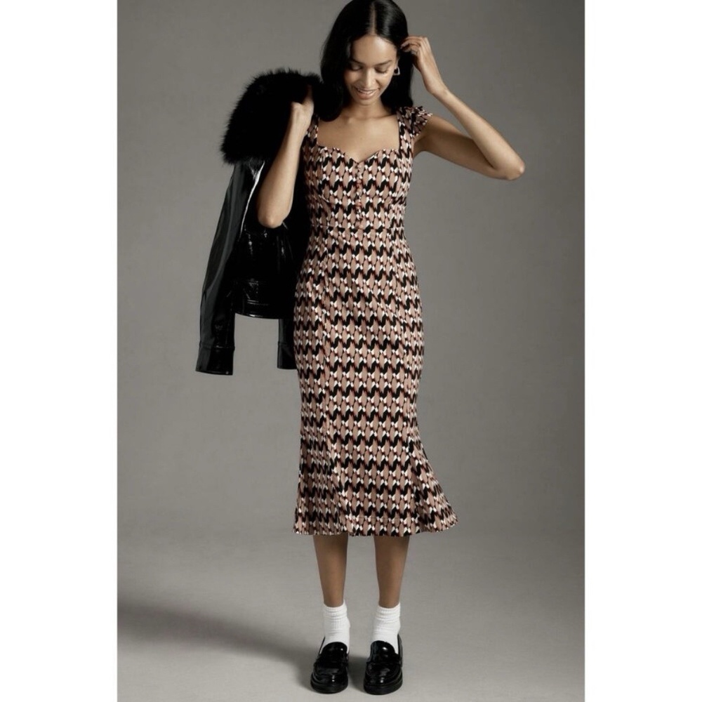 The Cecily Fit & Flare Sweetheart Dress by Maeve: Magic Fabric Edition